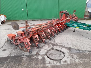 Seed drill Becker Centra Super 2: picture 1
