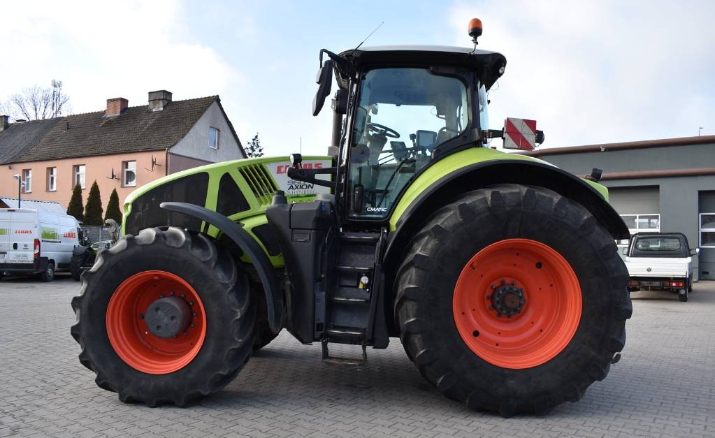 Farm tractor CLAAS Axion 960 cmatic: picture 3