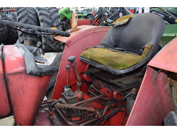 Farm tractor Case-IH 383: picture 3