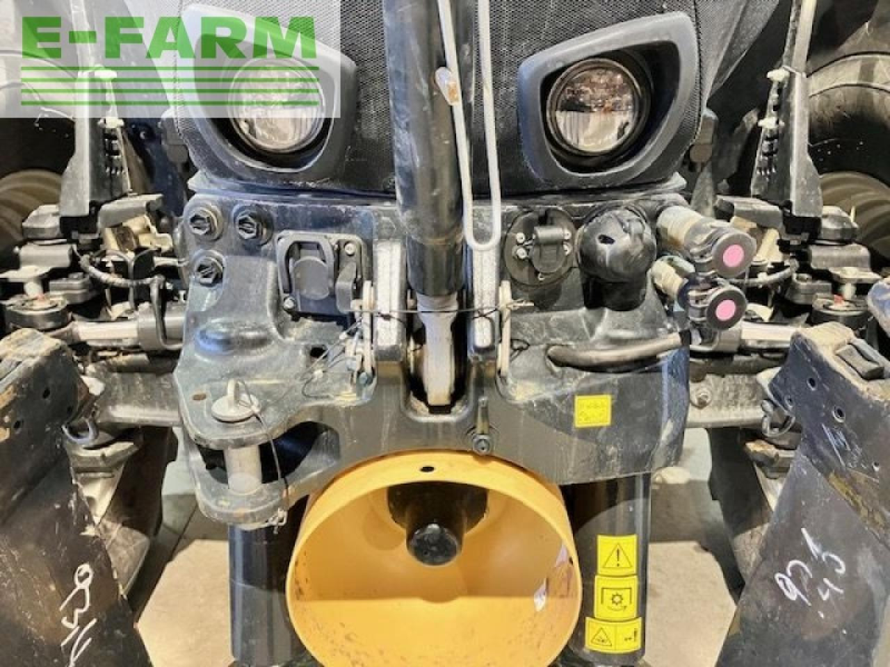 Farm tractor Case-IH optum 300 cvxdrive: picture 6