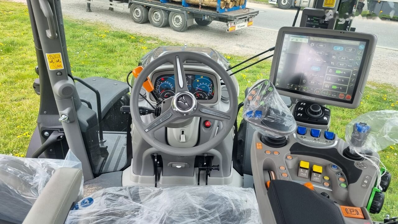 New Farm tractor Deutz-Fahr 9340 TTV Agrotron: picture 17