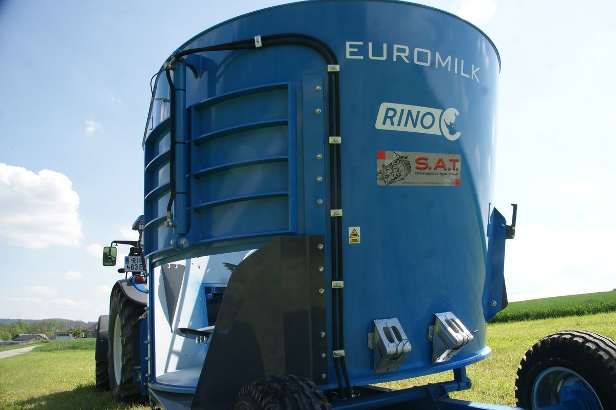 New Forage mixer wagon Euromilk Rino FXL-800-NEU: picture 6