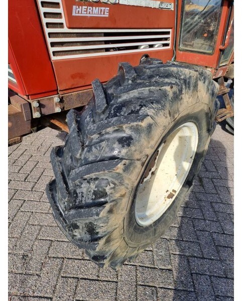 Farm tractor Fiat 100-90: picture 15