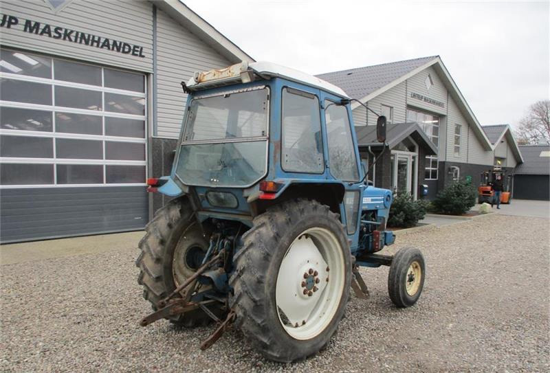 Farm tractor Ford 6600: picture 13