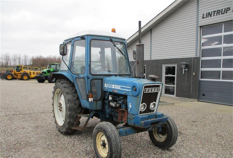 Farm tractor Ford 6600: picture 16