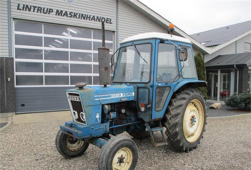 Farm tractor Ford 6600: picture 2