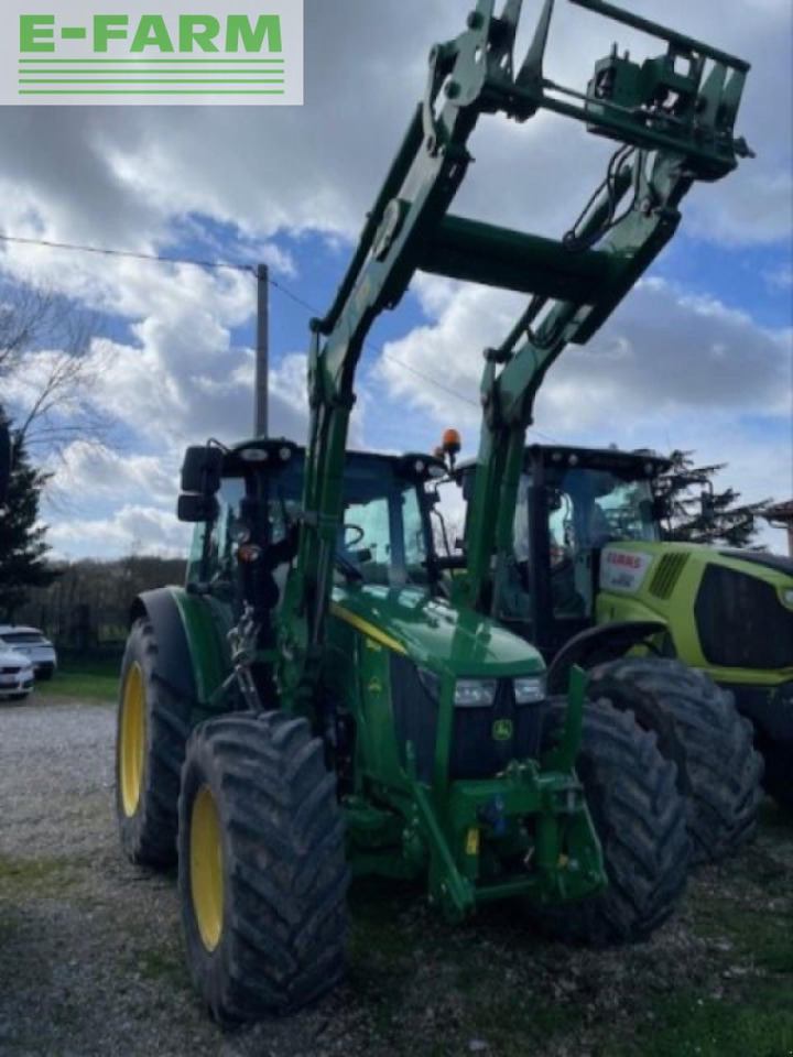 Farm tractor John Deere 5100 r: picture 5