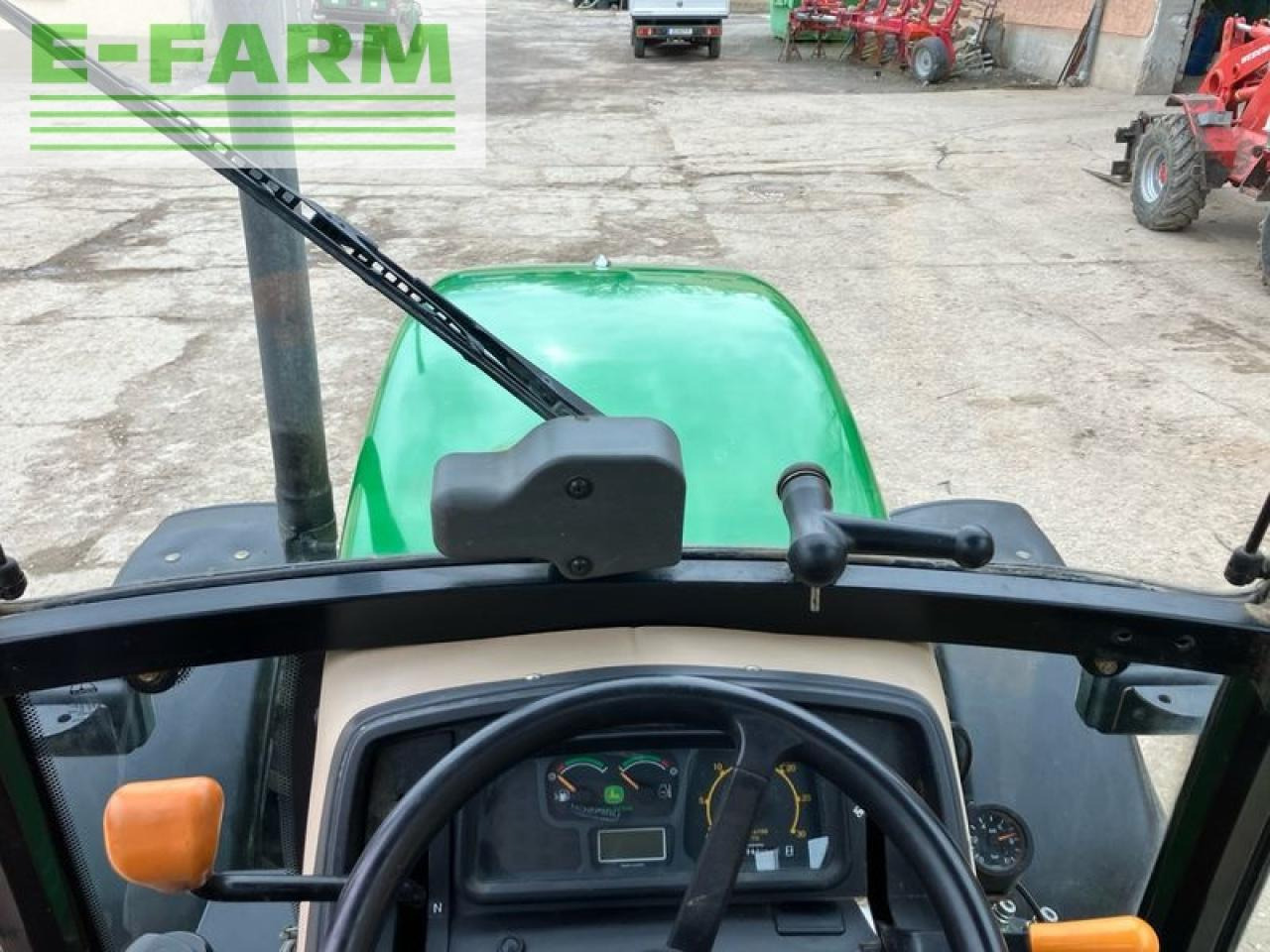 Farm tractor John Deere 5615 f: picture 7