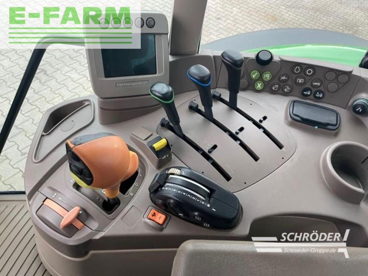 Farm tractor John Deere 6230 premium: picture 11