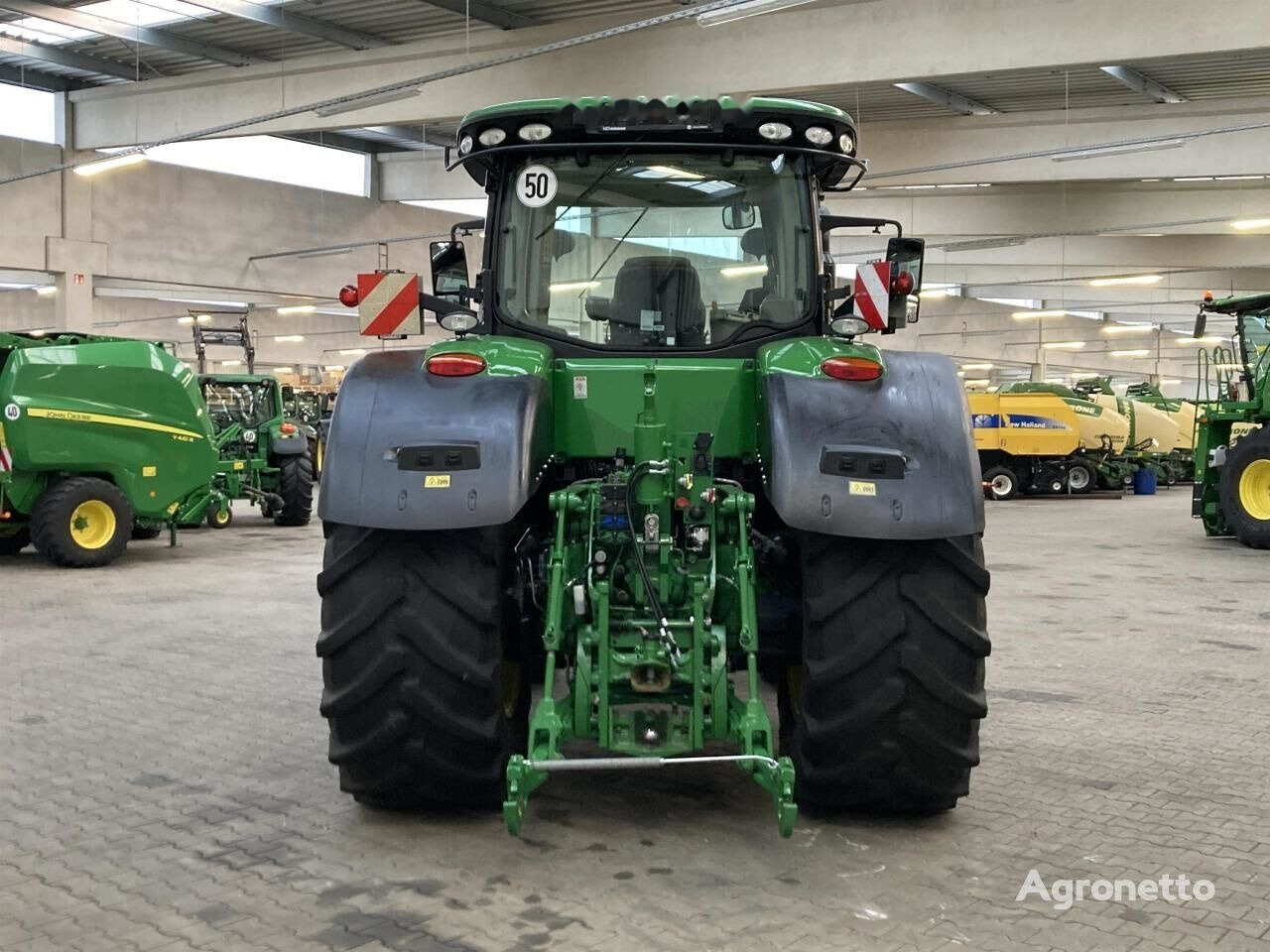 Farm tractor John Deere 8320R: picture 10