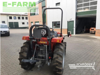 Farm tractor Massey Ferguson 1740e mp: picture 3