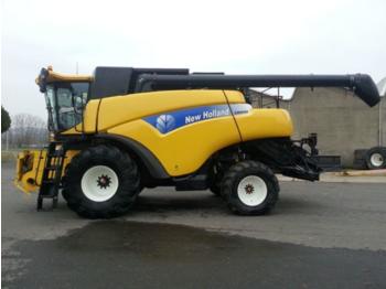 Combine harvester New Holland CR 9090 ELEVATION 4x4: picture 1