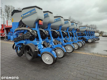 Precision sowing machine NEW HOLLAND
