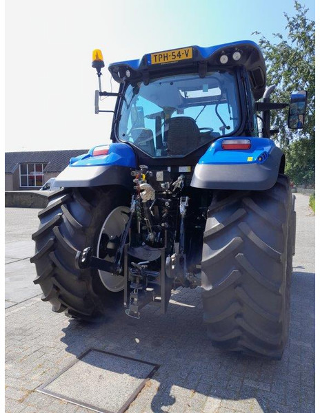 Farm tractor New Holland T7 165: picture 5