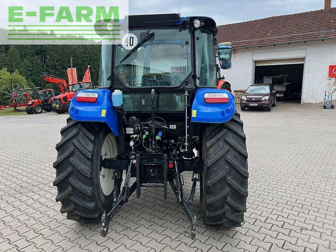 Farm tractor New Holland t4.75 powerstar: picture 3