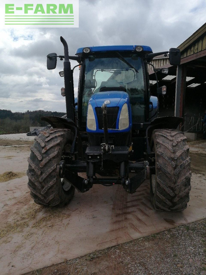 Farm tractor New Holland t6020 élite: picture 10