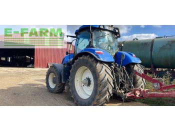 Farm tractor New Holland t7.250 sw: picture 3