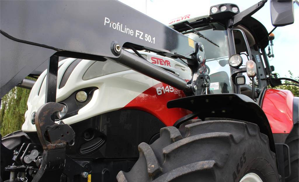 Farm tractor Steyr 6145 Profi CVT: picture 14