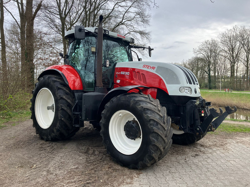 Farm tractor Steyr 6230 CVT: picture 3