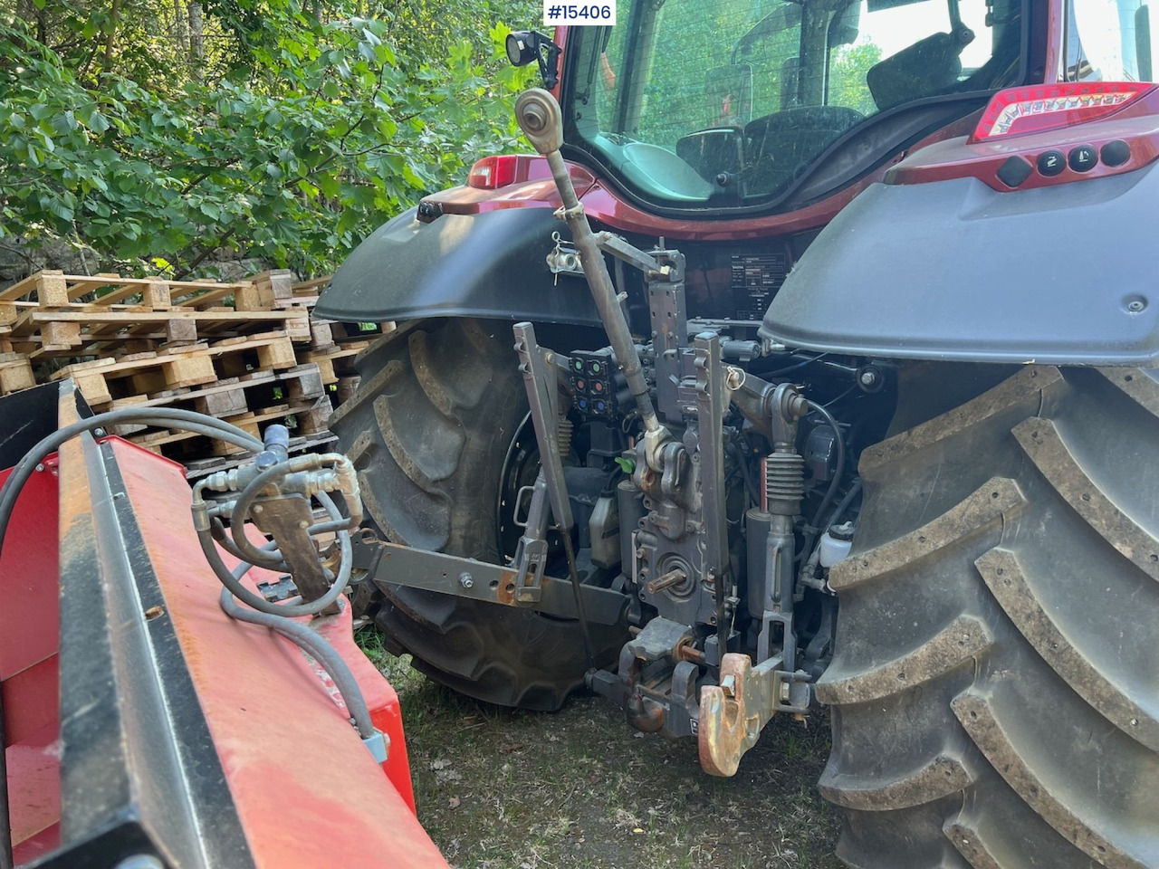 Farm tractor Valtra N104: picture 18