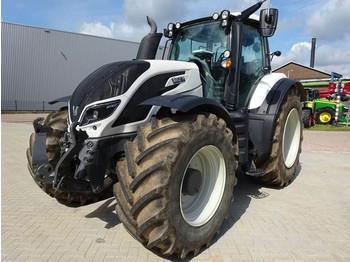 Farm tractor Valtra T214D Direct Smart Touch: picture 1