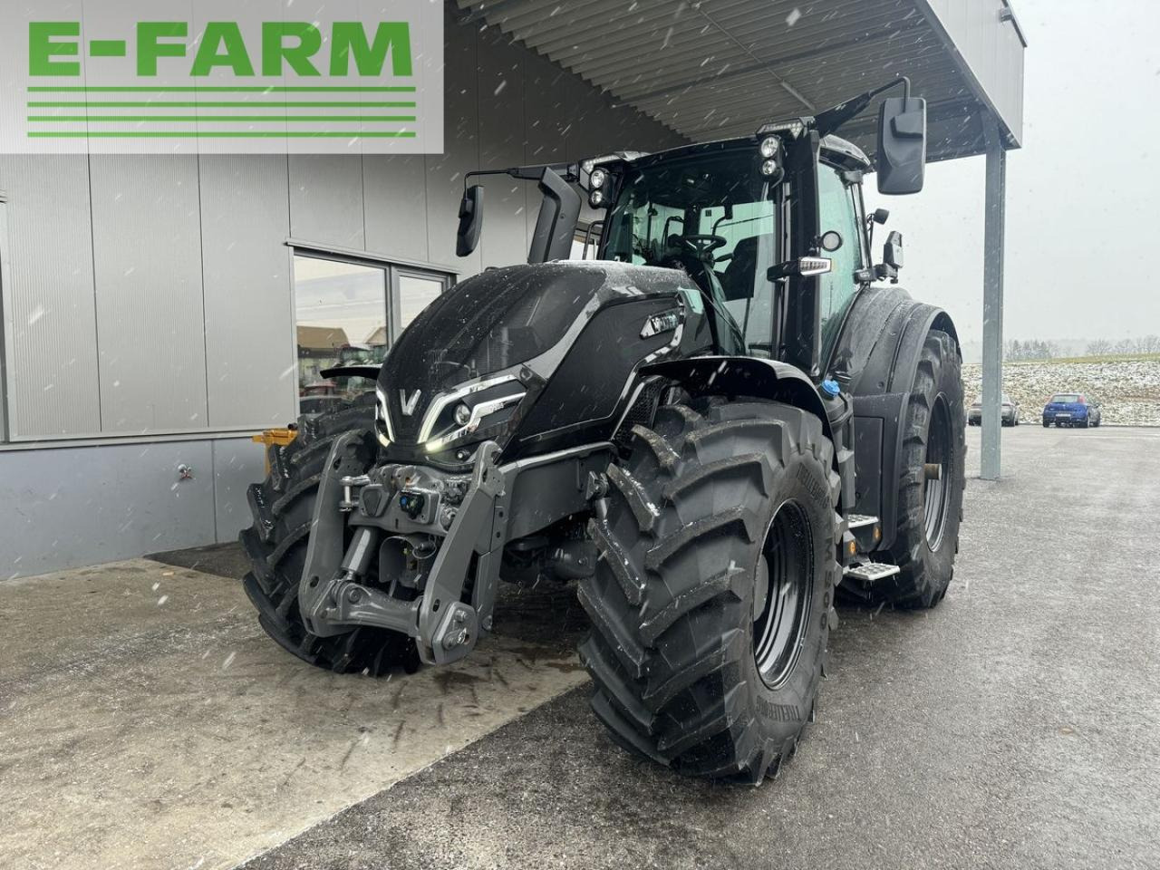 Farm tractor Valtra q305: picture 4