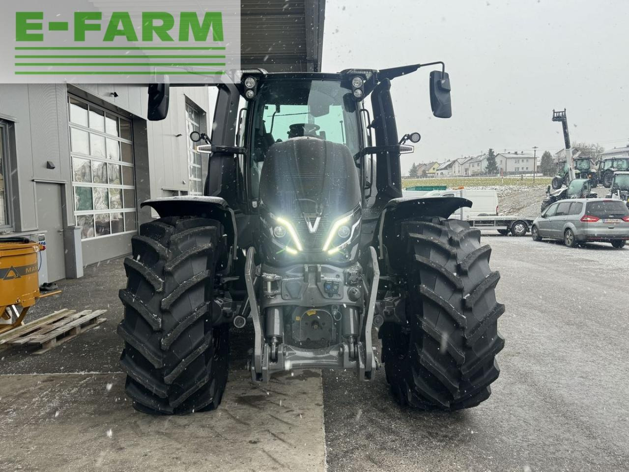 Farm tractor Valtra q305: picture 5