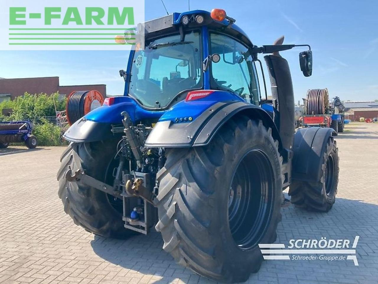 Farm tractor Valtra t 214 d: picture 5