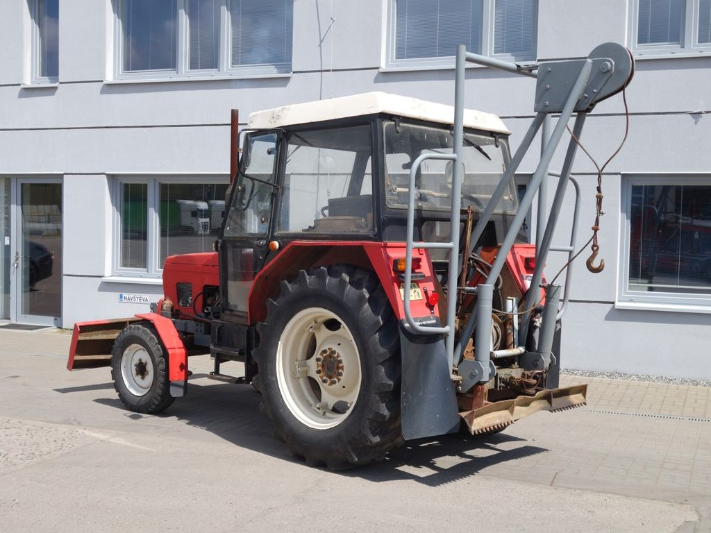 Farm tractor Zetor 7211 mit Winde: picture 4