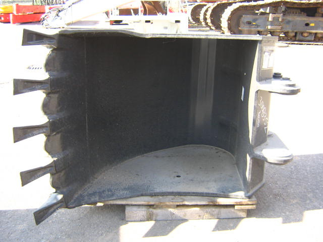 New Bucket for Construction machinery Cnh: picture 2