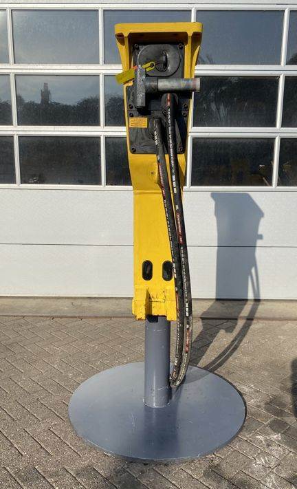 New Hydraulic hammer for Construction machinery Epiroc MB1000: picture 4