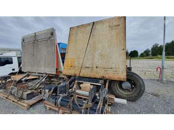 Tail lift for transportation of containers for Truck MAN L2000 F2000 TGL TGA TGM 8180 8: picture 1