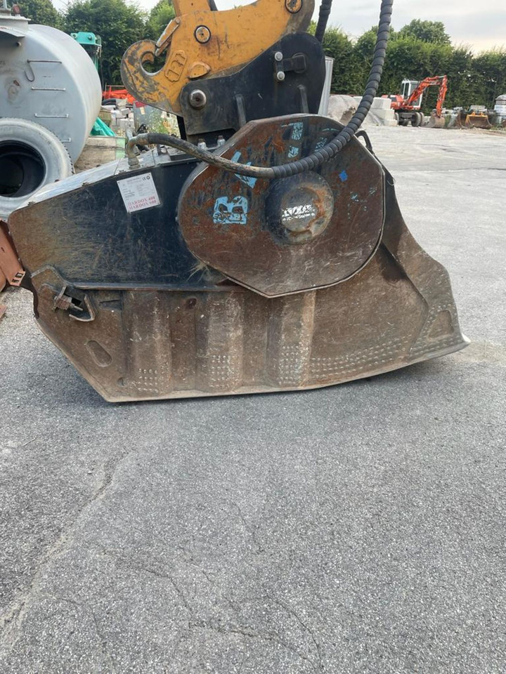 Bucket for Construction machinery MB CRUSHER BF70-2: picture 5