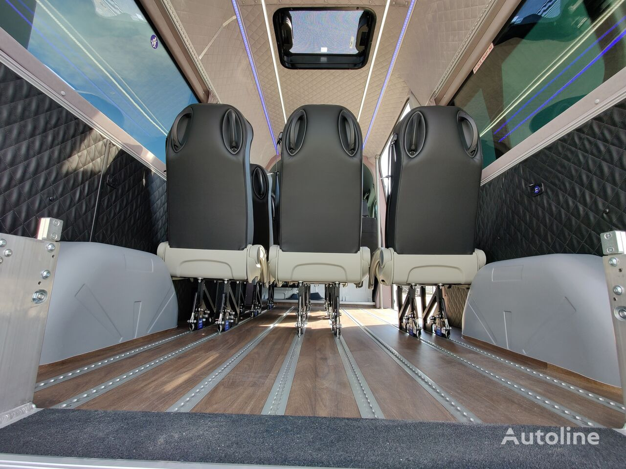 New Minibus, Passenger van Mercedes-Benz E-Sprinter: picture 23