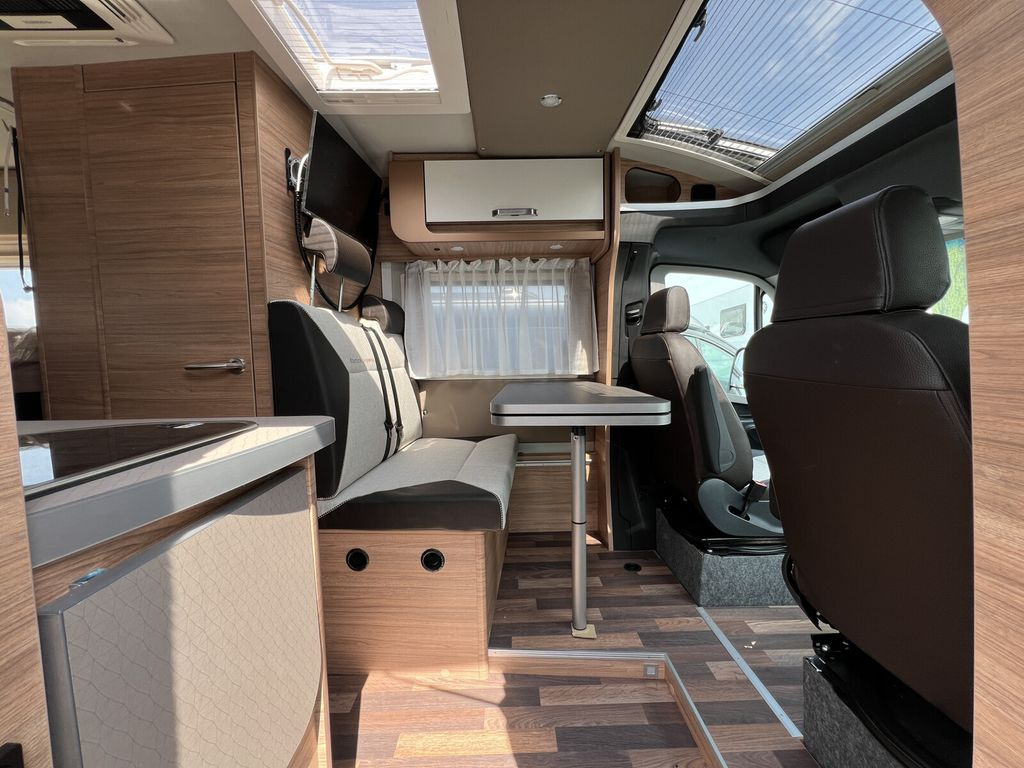 New Semi-integrated motorhome Weinsberg CaraCompact MB EDITION PEPPER 640 MEG 5 Jahre Ga: picture 8