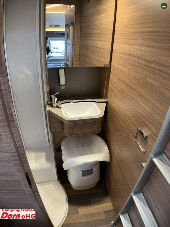 New Semi-integrated motorhome Weinsberg CaraCompact Suite 640 MEG EDITION [PEPPER] Licht: picture 15