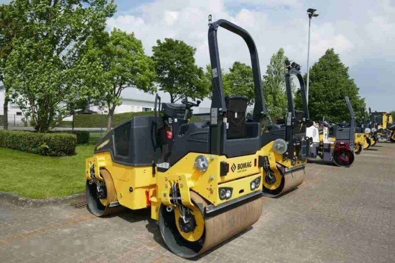 Road roller BOMAG BW 120 AD-5: picture 6