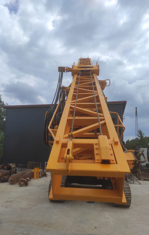 Drilling rig Bauer BG 9H: picture 6