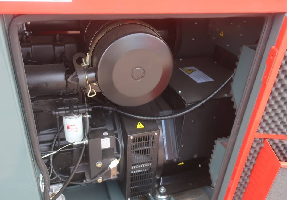 Generator set Bauer GFS-90KW ATS 112.5KVA Diesel Generator 400/230V: picture 22