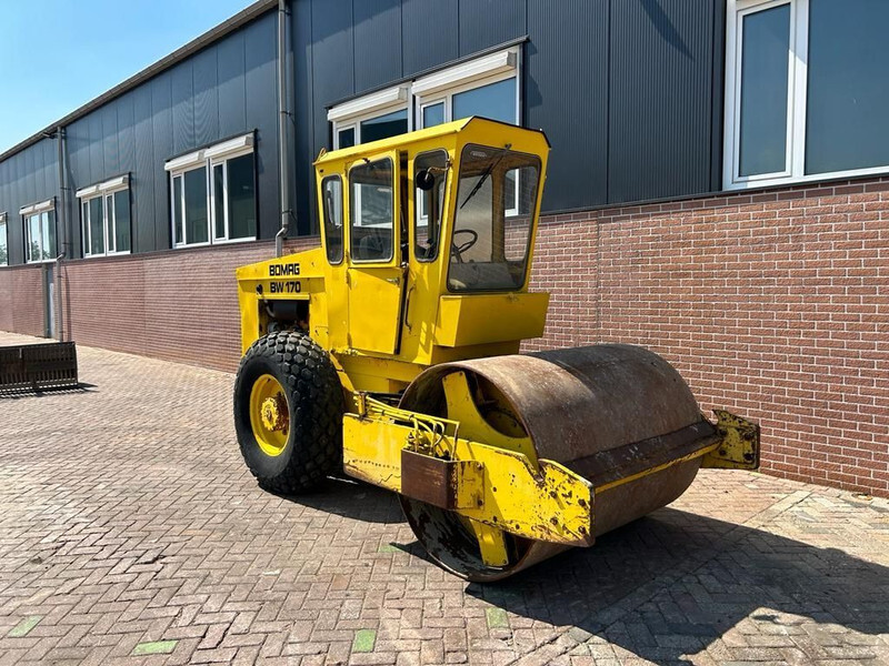 Roller Bomag BW170D: picture 7