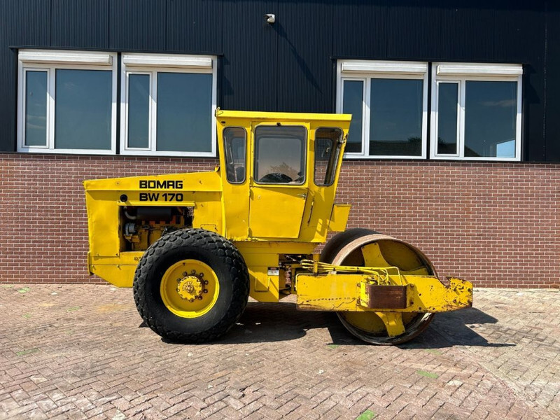 Roller Bomag BW170D: picture 6