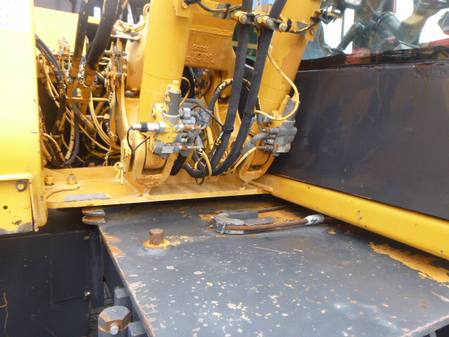 Wheel excavator CASE 788-PRR: picture 16