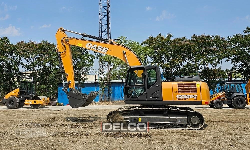 New Crawler excavator CASE CX220C LC: picture 11