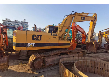 Crawler excavator CATERPILLAR E200B