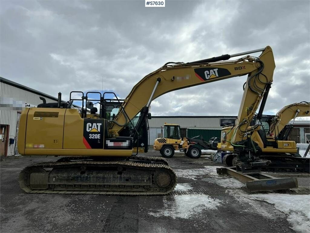 Crawler excavator CAT 320EL: picture 9