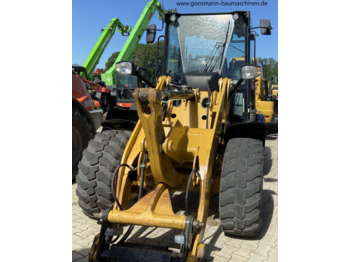Wheel loader CAT 907 M: picture 3