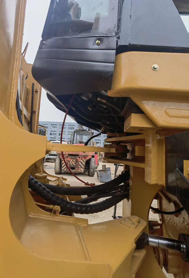 Wheel loader Cheap price Used Japan Front wheel loaders Cat 966H caterpillar 966H wheel loader: picture 4