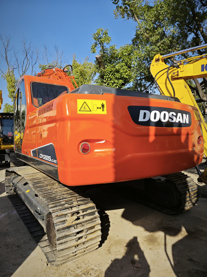 Crawler excavator DOOSAN DX225 Used Doosan 225 DX225 Excavator: picture 8