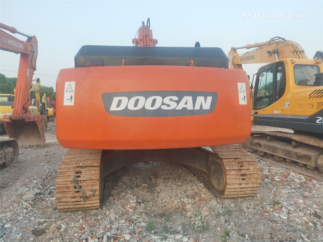 Crawler excavator Doosan DH300LC-7: picture 6