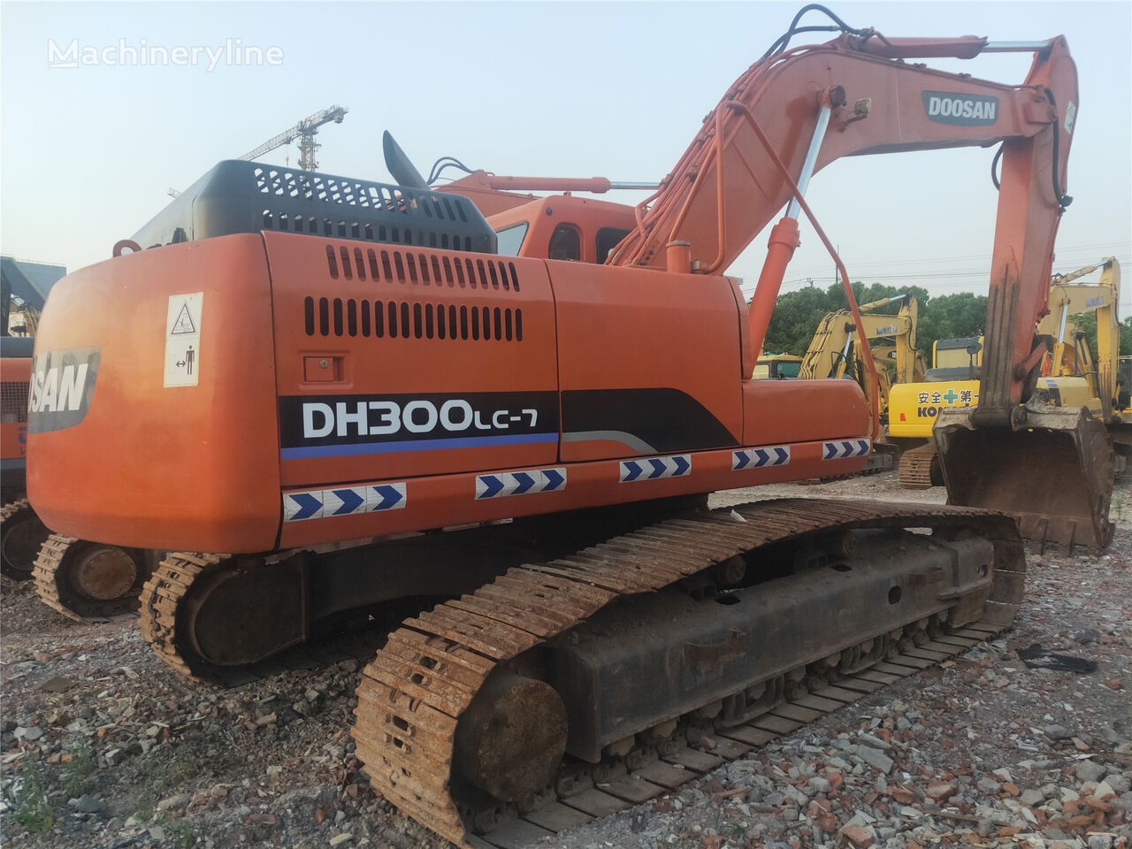 Crawler excavator Doosan DH300LC-7: picture 7